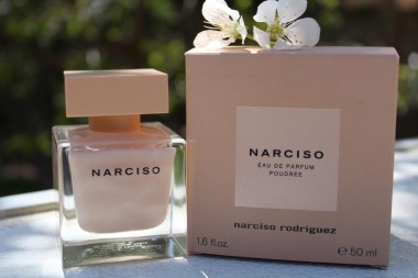 Narciso Rodriguez NARCISO POUDREE парфюмерная вода 50мл женская — Makeup market