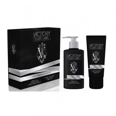 Q.P. Victory Подарочный Набор Silver label amberwood fragrance(Шампунь 2 в 1 увлажняющий 320 мл+Бальзам после бритья 100 мл), — Makeup market